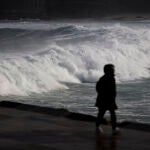 Habrá viento del oeste o suroeste de fuerza 8 y mar combinada del oeste, con olas de hasta siete metros.