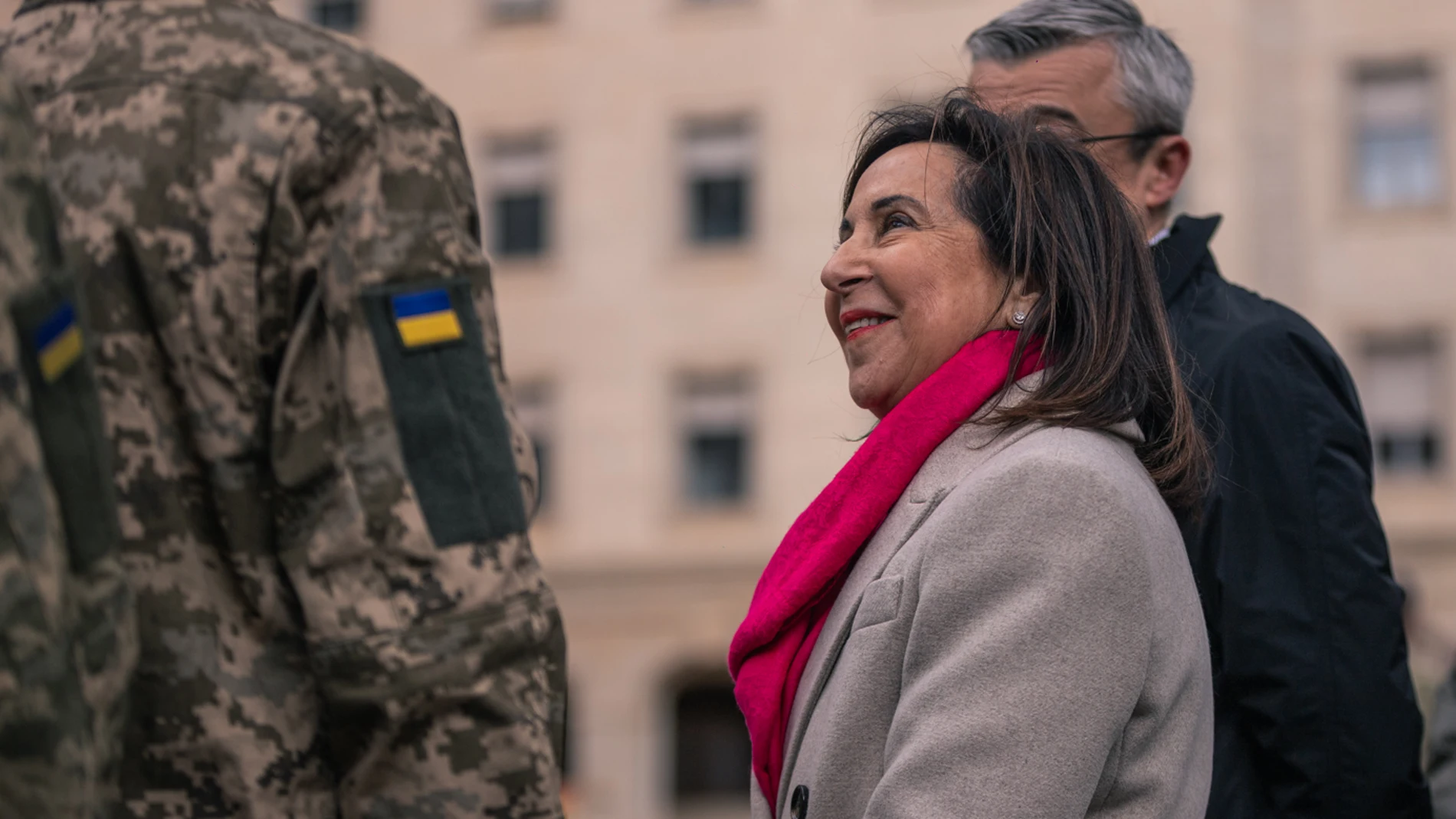 La ministra de Defensa, Margarita Robles, durante el acto de homenaje a los caídos en la guerra de Ucrania, en la Academia de Infantería, a 24 de febrero de 2024, en Toledo, Castilla-La Mancha (España). La última vez que la ministra visitó Toledo fue el pasado mes de enero, para presidir una entrega de condecoraciones ucranianas, en concreto la 'Cruz de Mérito' y 'Distinción de honor por la asistencia al Ejército'.24 FEBRERO 2024;UCRANIA;DEFENSA;HOMENAJE;CAÍDOS;FALLECIDOS;GUERRAJuan Moren...