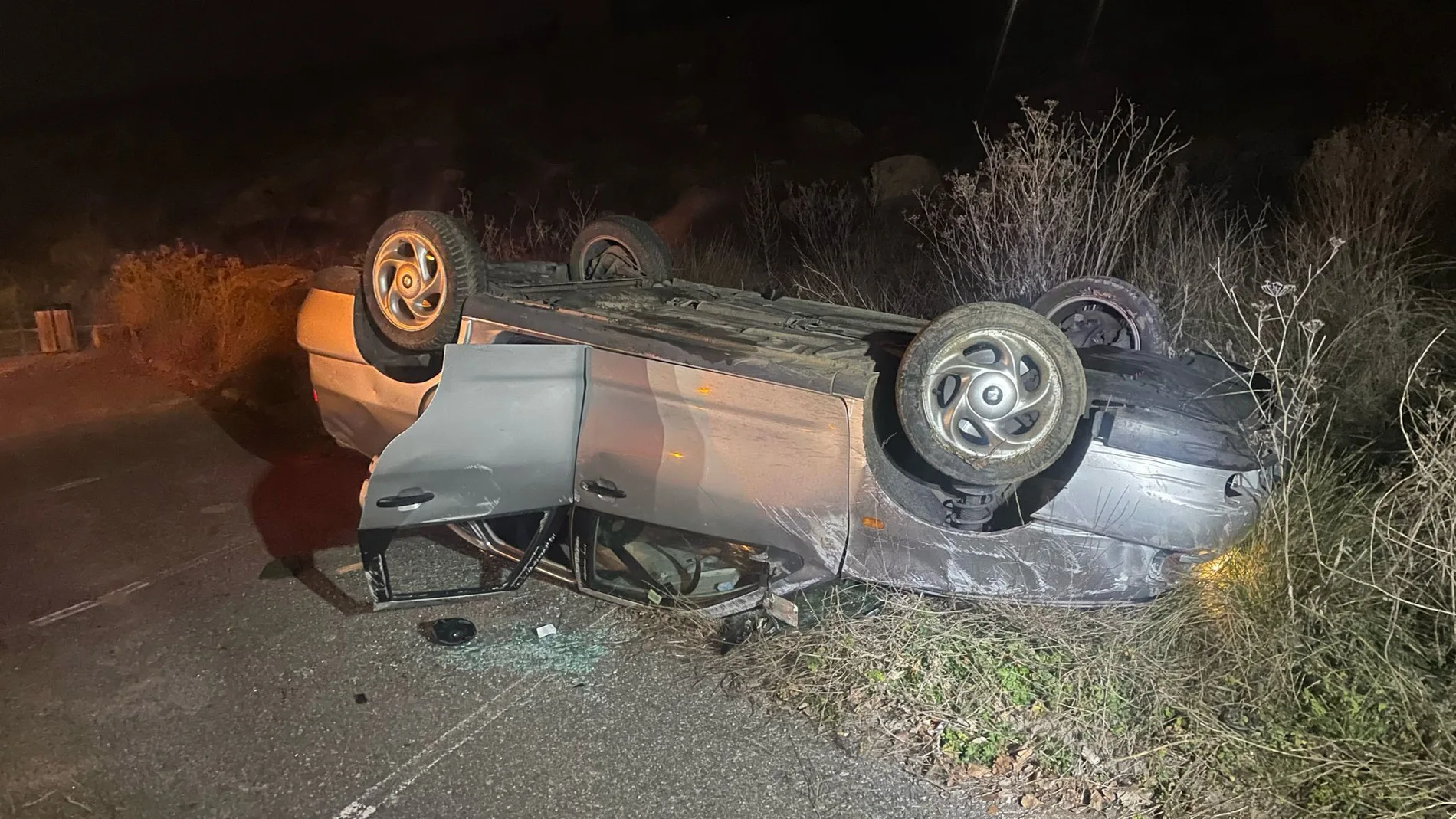 Estado del vehículo en el accidente de Ávila con cuatro heridos