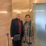 La rectora de la UCAV, María del Rosario Sáez Yuguero, junto a la Dra. Inger Enkvist
