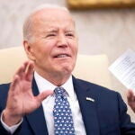 US President Biden meets congressional leaders in the Oval Office