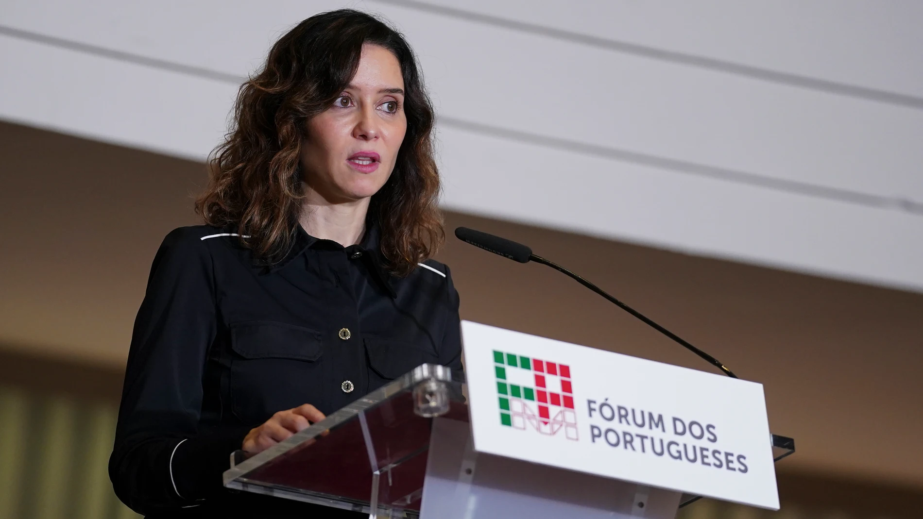 MADRID, 29/02/2024.- La presidenta de la comunidad de Madrid, Isabel Díaz Ayuso, protagoniza un encuentro organizado por el Fórum de los Portugueses. este jueves en Madrid. EFE/ Comunidad de Madrid (CAM) / ***SOLO USO EDITORIAL/SOLO DISPONIBLE PARA ILUSTRAR LA NOTICIA QUE ACOMPAÑA (CRÉDITO OBLIGATORIO)***