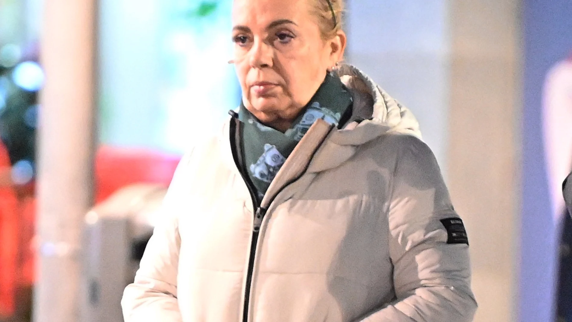 Carmen Borrego, seria y preocupada en sus últimas imágenes antes de comenzar 'Supervivientes'