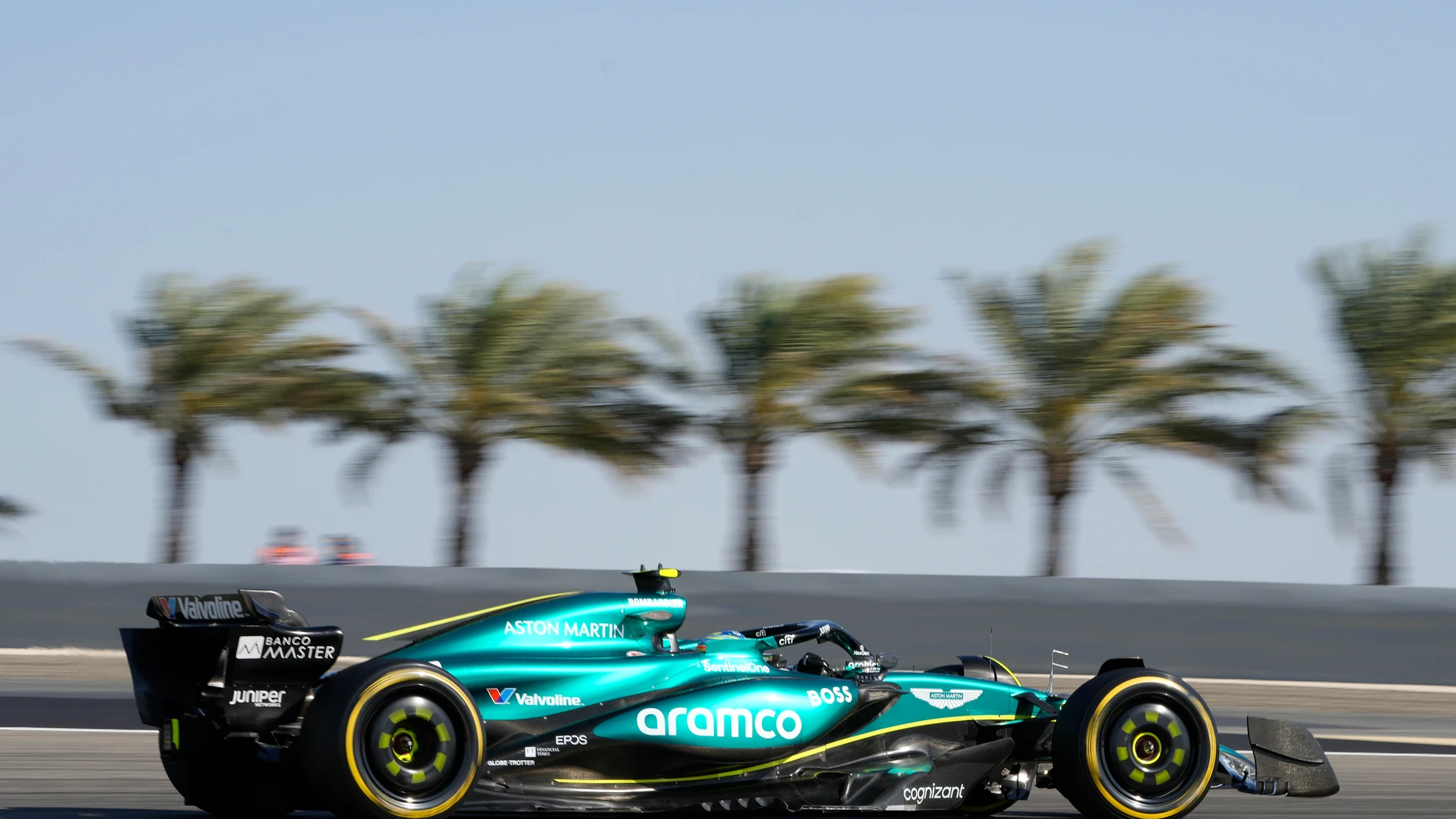 Alonso, en la primera sesión de entrenamientos en Baréin