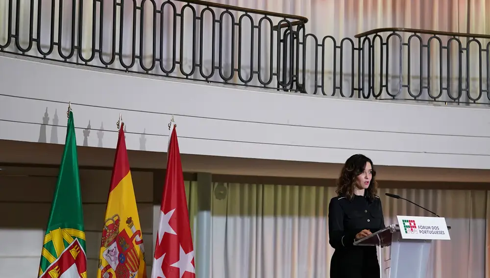 Ayuso en el Fórum de los Portugueses