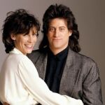 Richard Lewis junto a Jamie Lee Curtis