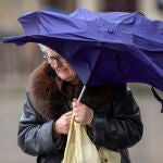 Asturias en alerta naranja por oleaje y en aviso amarillo por lluvias