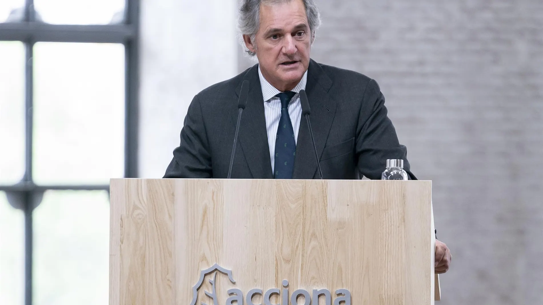 Economía/Empresas.- Acciona lanza un programa de recompra de acciones propias de hasta 70 millones de euros