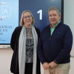 Charo Fernández Aguirre junto a Fernando González en la jornada desarrollada en la UPSA