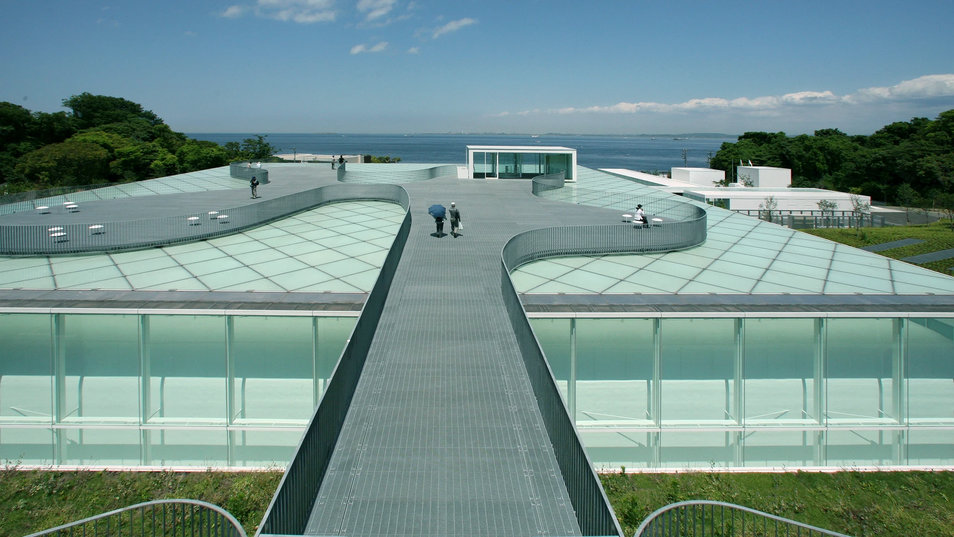 Washington, 05/03/2024.- Imagen del Museo Yokosuka de Arte del arquitecto japonés Riken Yamamoto, gran defensor de los lazos comunitarios en el urbanismo, ganador este martes el Premio Pritzker 2024 "por recordarnos que en arquitectura, como en democracia, los espacios deben ser creados por la voluntad del pueblo", señala el jurado. EFE/Tom Welsh/Pritzkerprize SÓLO USO EDITORIAL - PERMITIDO SU USO SÓLO EN RELACIÓN A LA INFORMACIÓN QUE APARECE EN EL PIE DE FOTO - CRÉDITO OBLIGATORIO