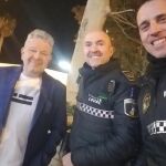 La policía local de Alboraya (Valencia) salva a Chicote de "una apestosa incidencia" mientras rodaba 'Pesadilla en la cocina'