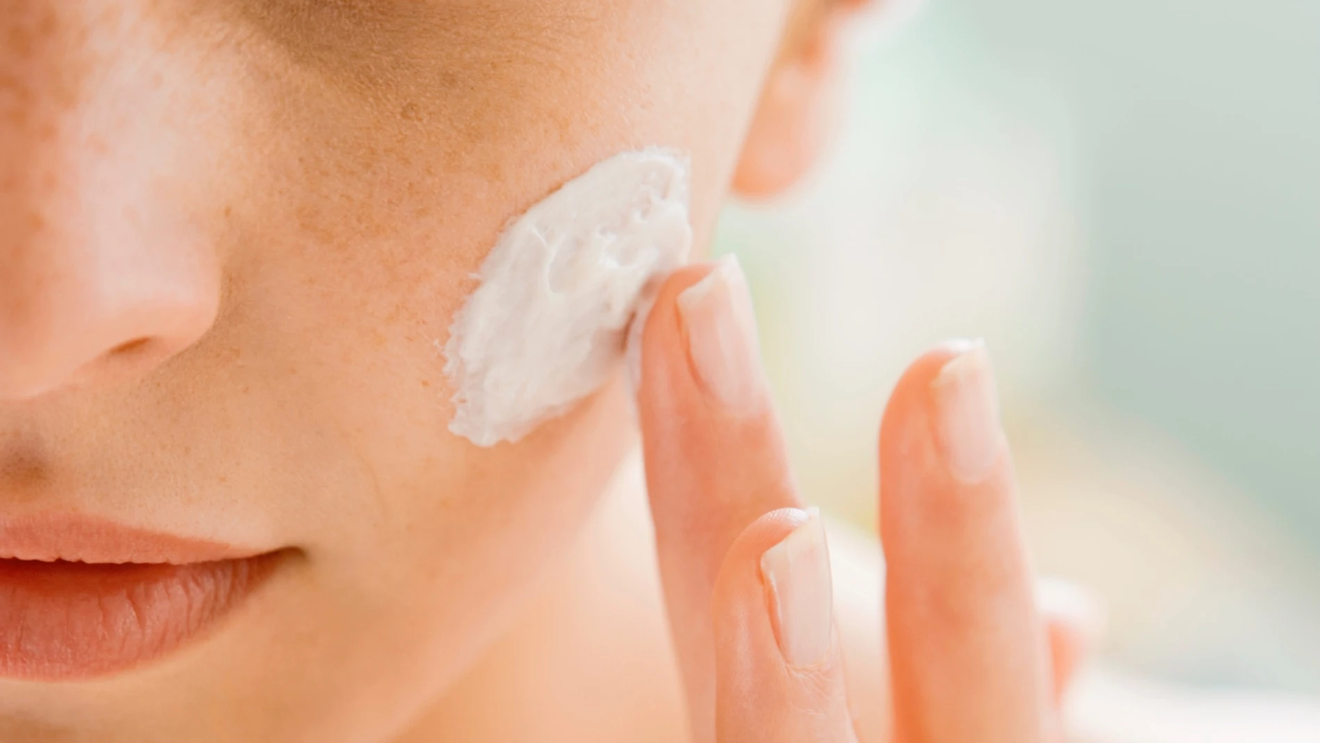 Detectan una sustancia cancerígena en algunos tratamientos para el acné