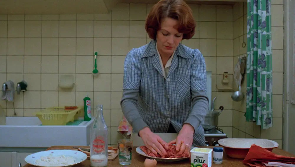Un fotograma "Jeanne Dielman, 23 quai du Commerce"