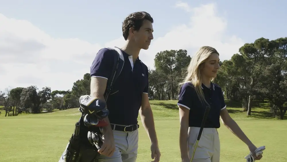 Beltrán Lozano y Daniela Svedin para Pedro del Hierro