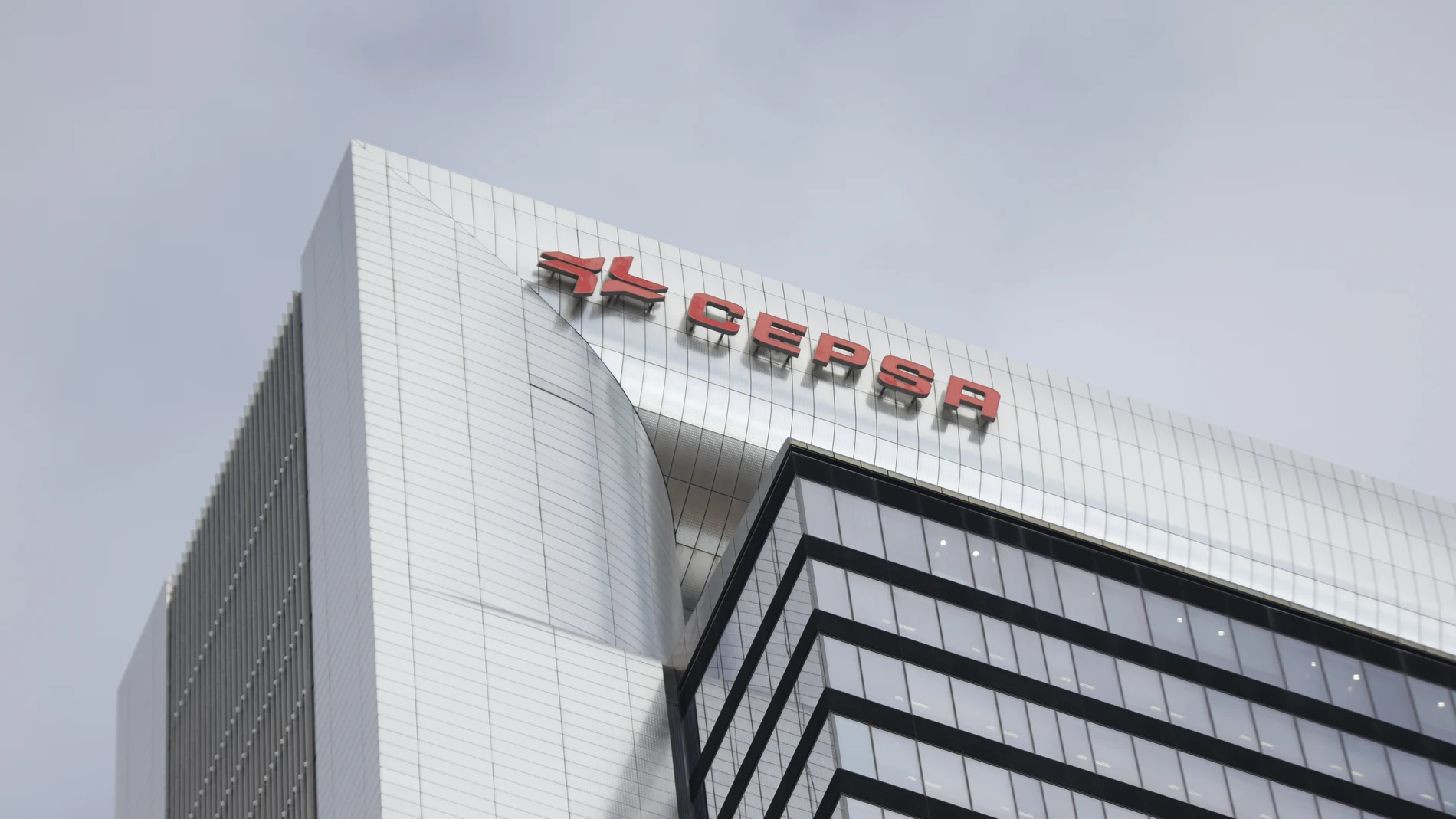 Sede de Cepsa en una de las torres de Madrid.