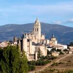 Vista de la Sierra de Guadarrama desde Segovia