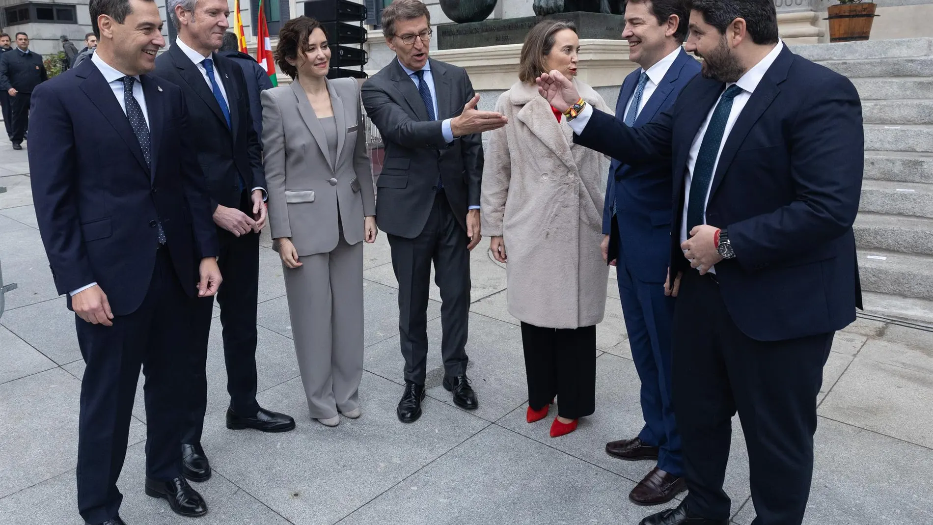 Feijóo se encierra el fin de semana con sus 'barones' para coordinar políticas y exhibir "estabilidad" frente a Sánchez