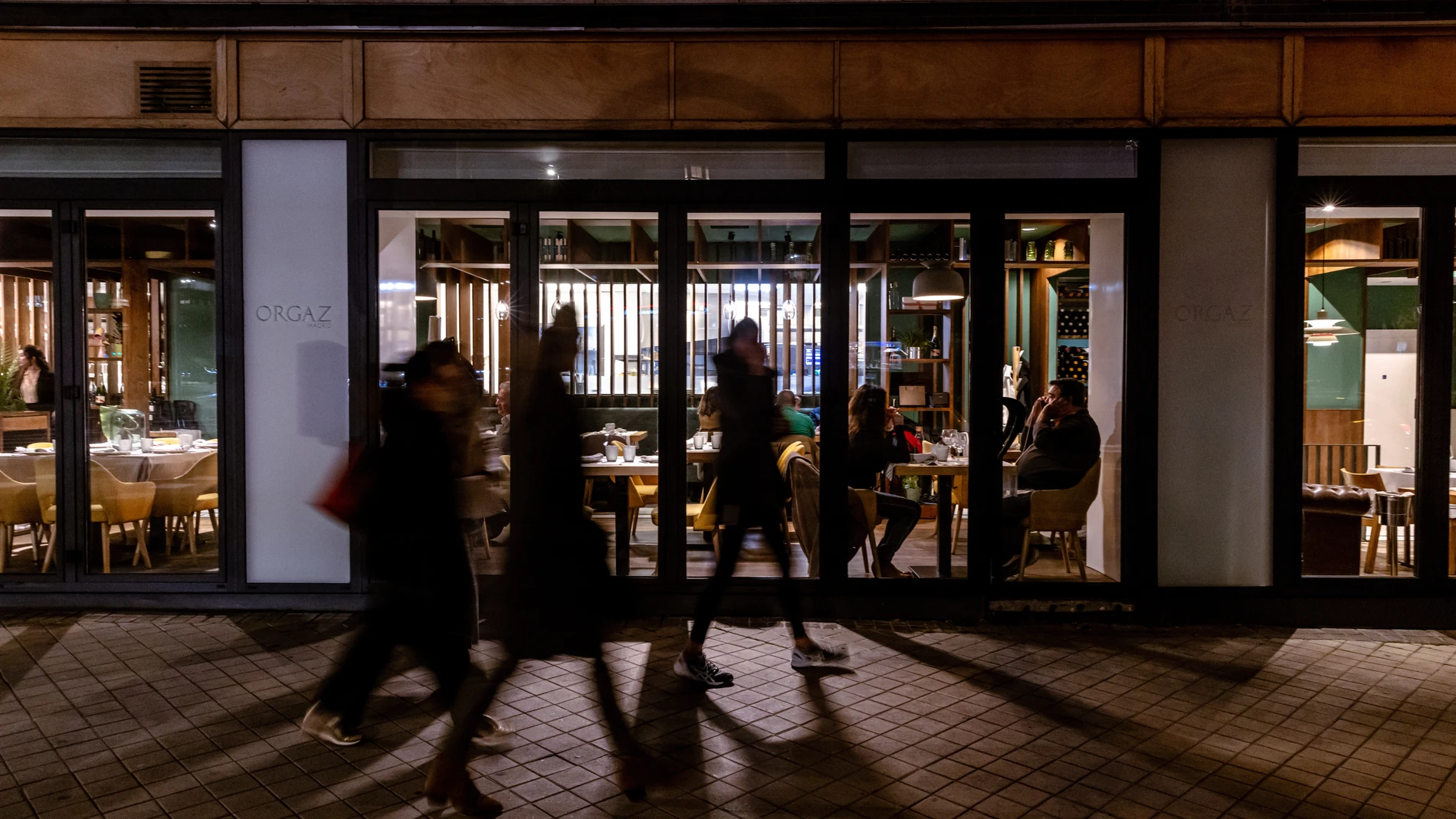 Restaurantes y bares. Ocio nocturno en Madrid.