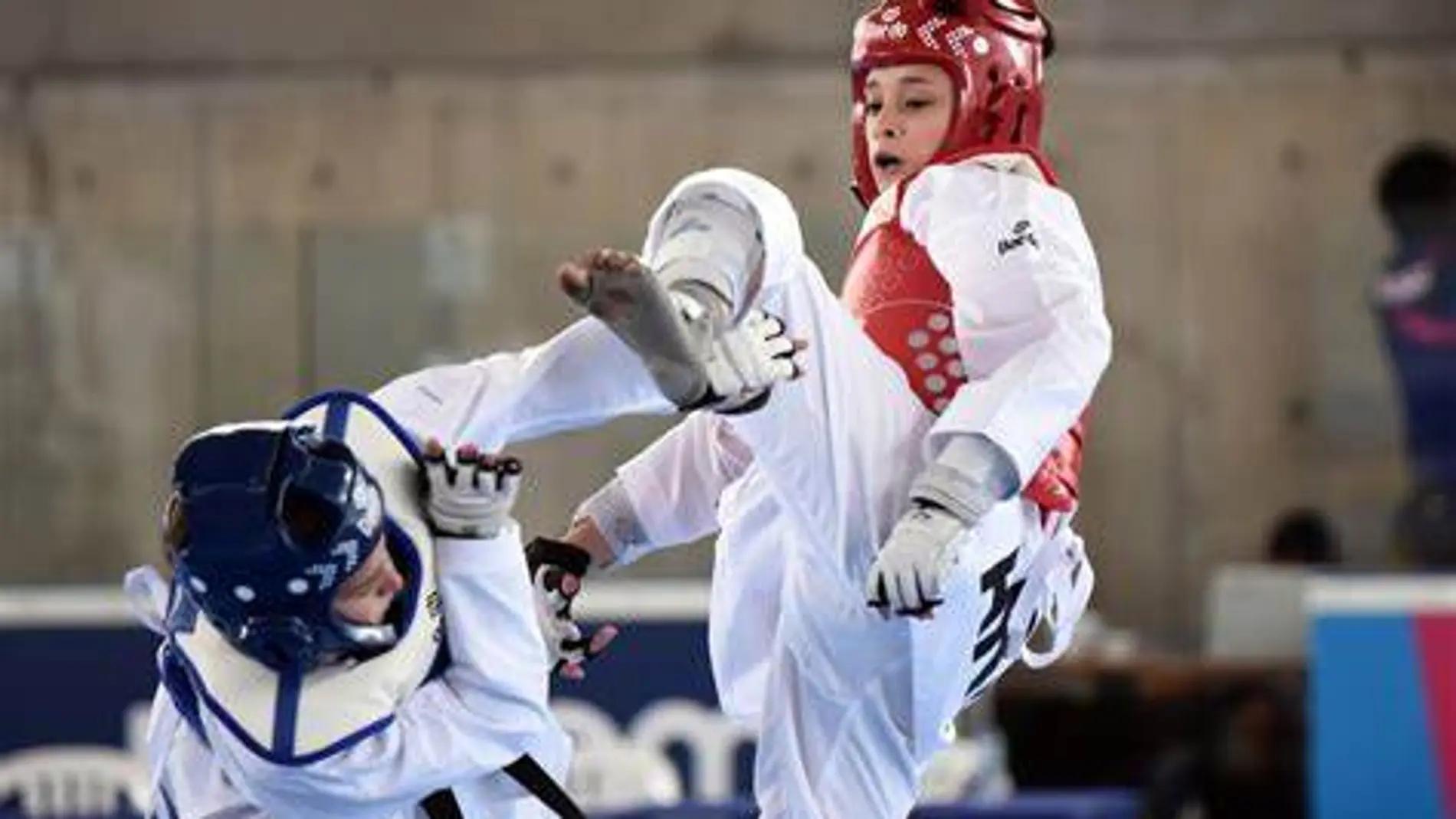 El Ayuntamiento de Ripollet (Barcelona) se niega a premiar a la taekwondista Esperanza Díaz por haber nacido en Madrid