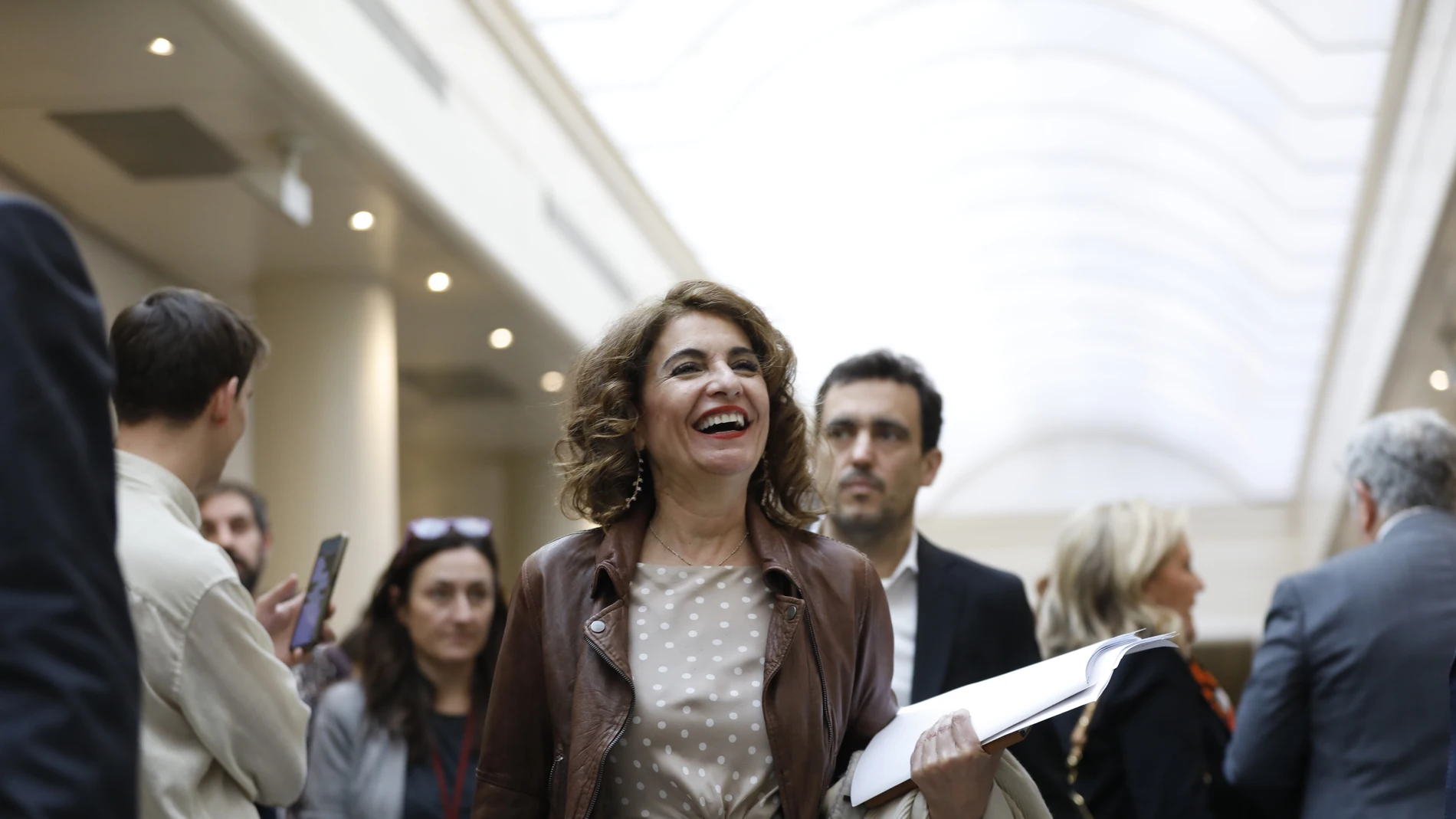 La vicepresidenta primera, María Jesús Montero, en la sesión de control al Gobierno celebrada por el pleno del Senado este martes.