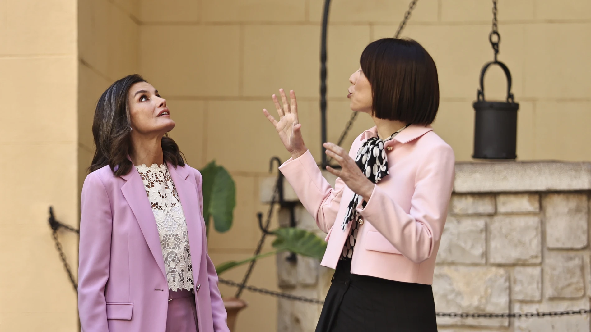 La Reina Letizia y su look en Gandía.