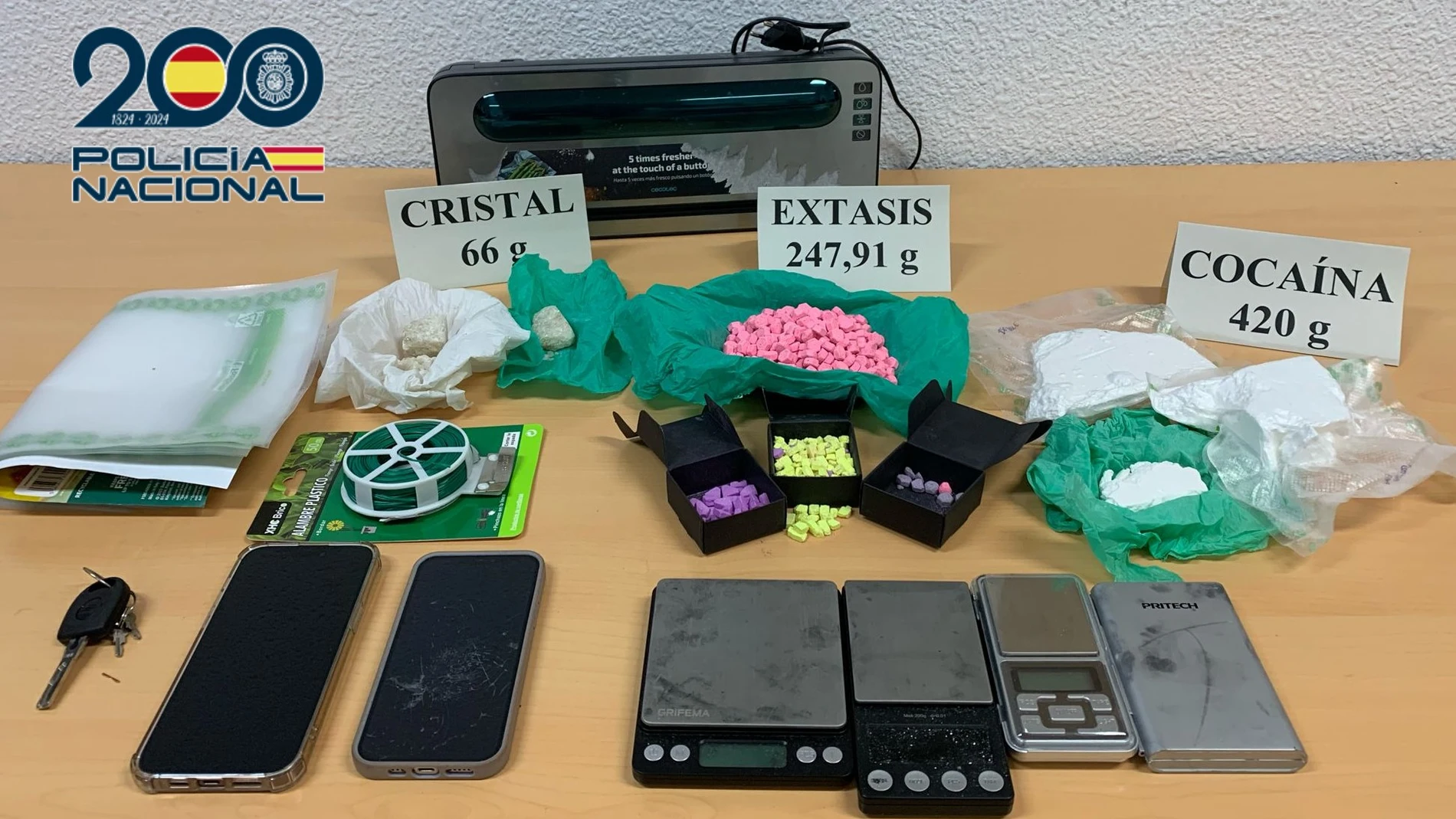 La Policía Nacional detiene a cinco personas por tráfico de drogas y desmantela dos puntos negros de venta de sustancias estupefacientes