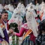 Ofrenda floral a la Virgen de los Desamparados