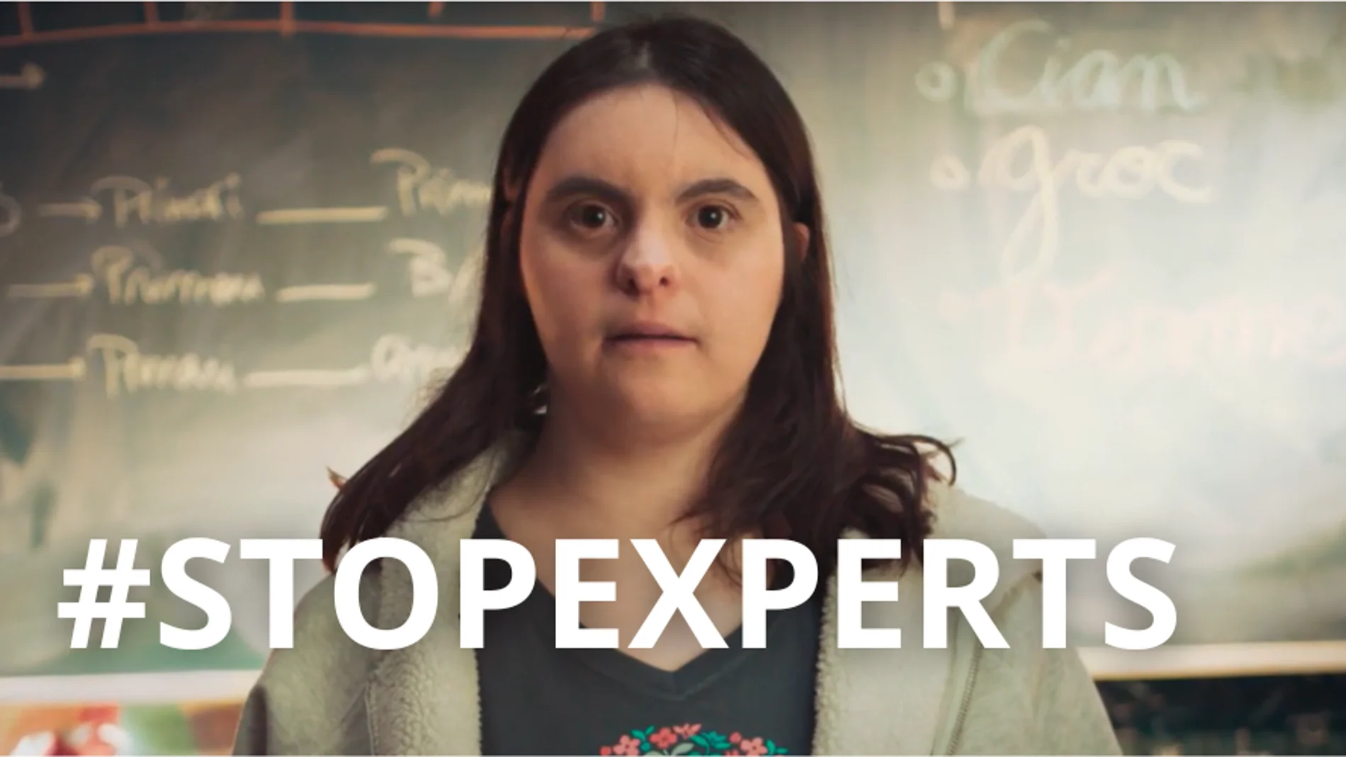 Montserrat, que como Laia fue víctima de bullying, es la protagonista de la campaña que ha lanzado Síndrome de Down Cataluña