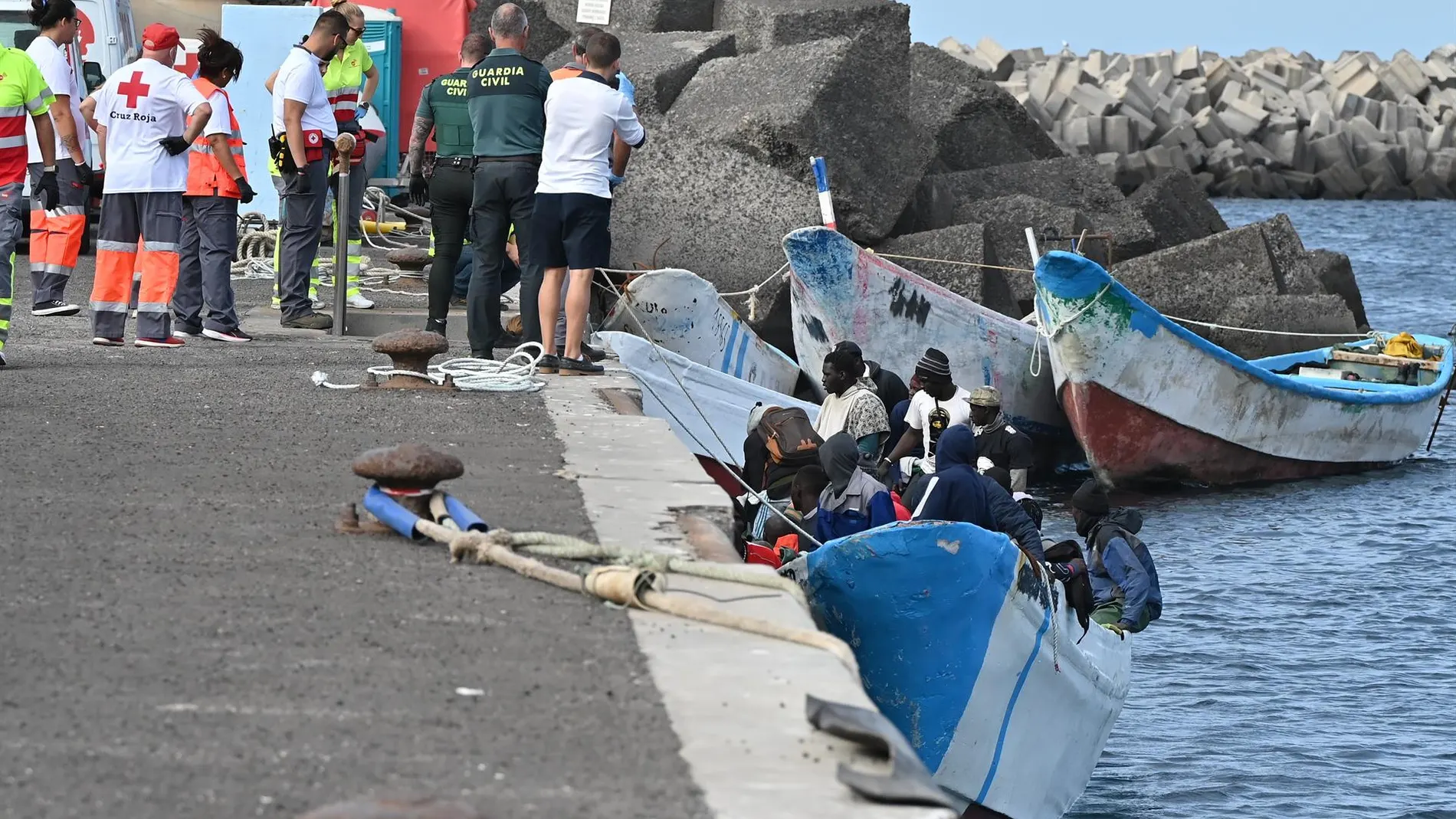 Llegan un total de 15.148 migrantes a España en lo que va de año, un 300% más, 12.393 de ellos a Canarias