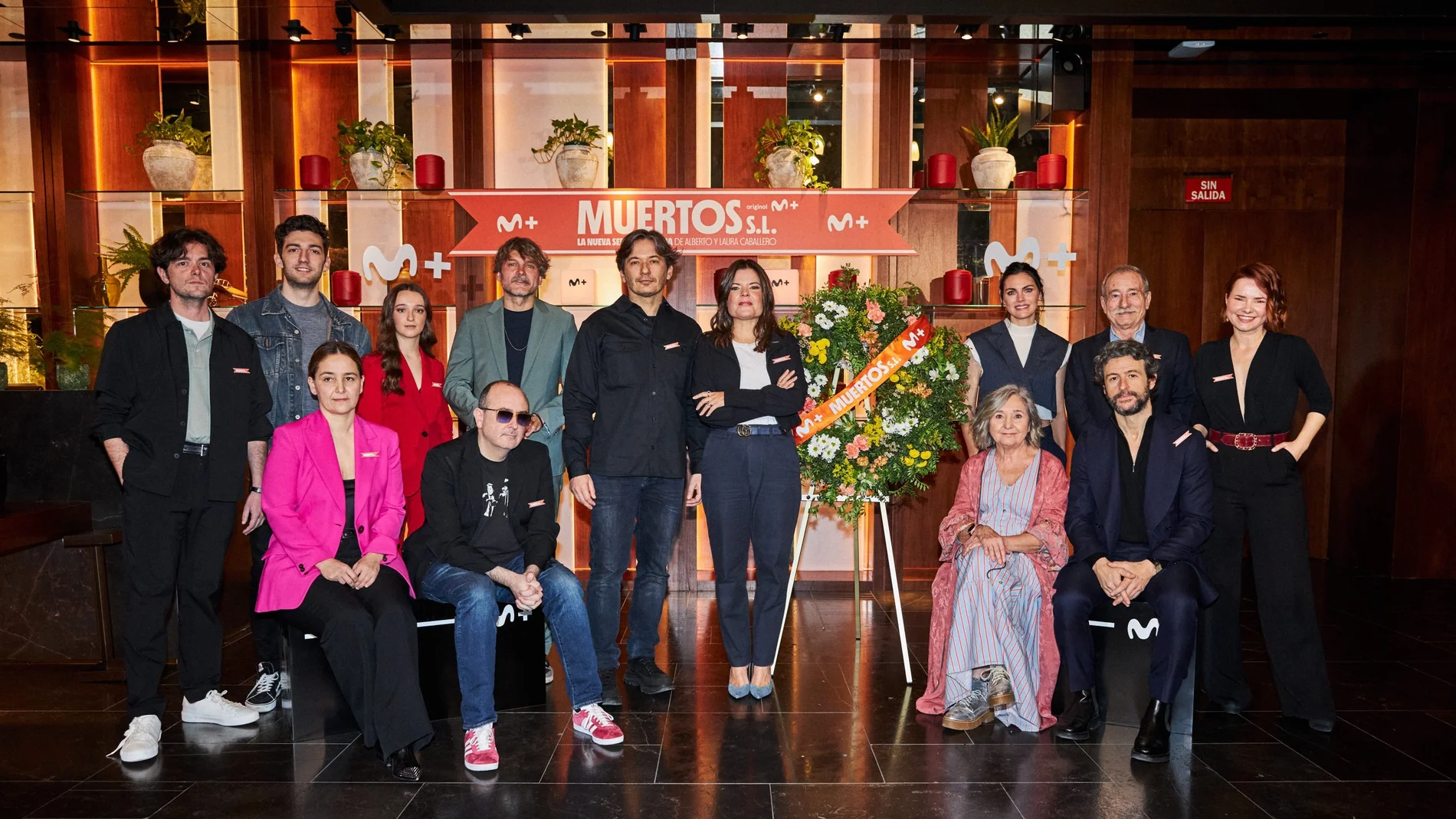Movistar Plus+ presentó la nueva serie de los hermanos Caballero: "Muertos S.L."