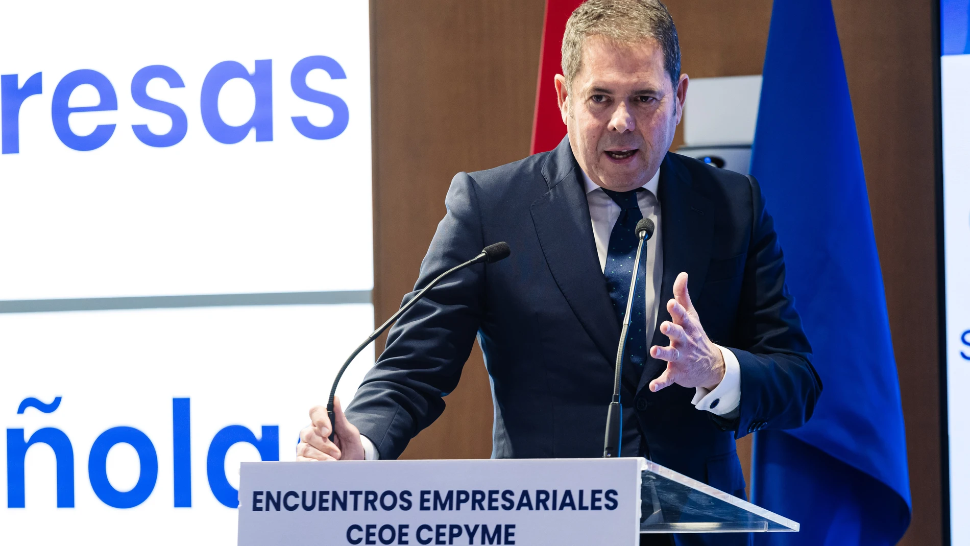 El presidente de CEPYME, Gerardo Cuerva, interviene durante el encuentro empresarial entre CEO Y CEPYME, en la sede de la CEOE, a 19 de marzo de 2024, en Madrid (España). El acto es una nueva edición de los Encuentros empresariales CEOE-CEPYME, en los que los líderes relevantes de empresas, intervienen para explicar cómo afrontan con éxito los retos que exigen la globalización, la digitalización, la innovación y la sostenibilidad, entre otros temas. Éste en concreto tiene el título ‘Competiti...