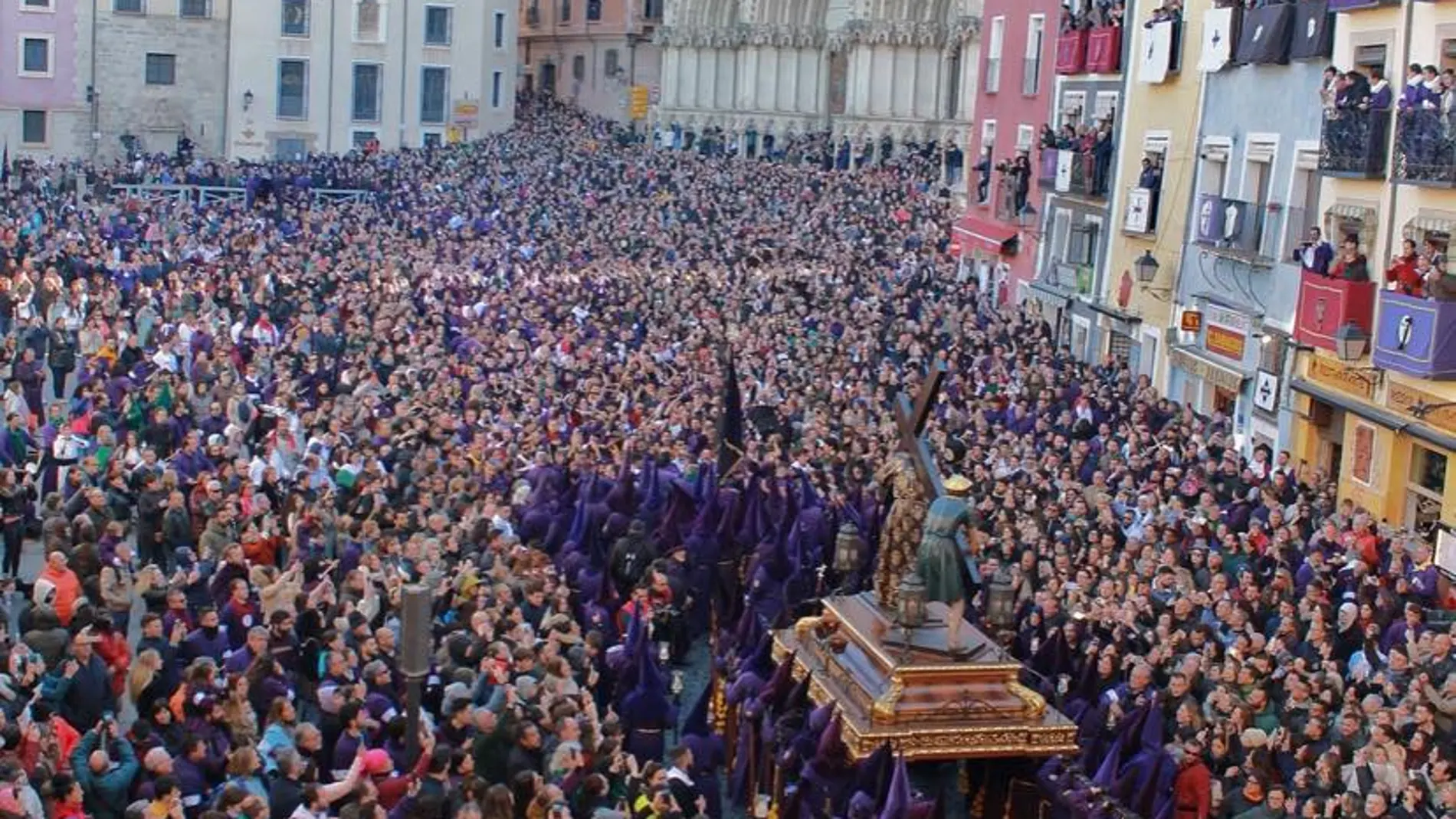 Procesión del camino del Calvario en Cuenca