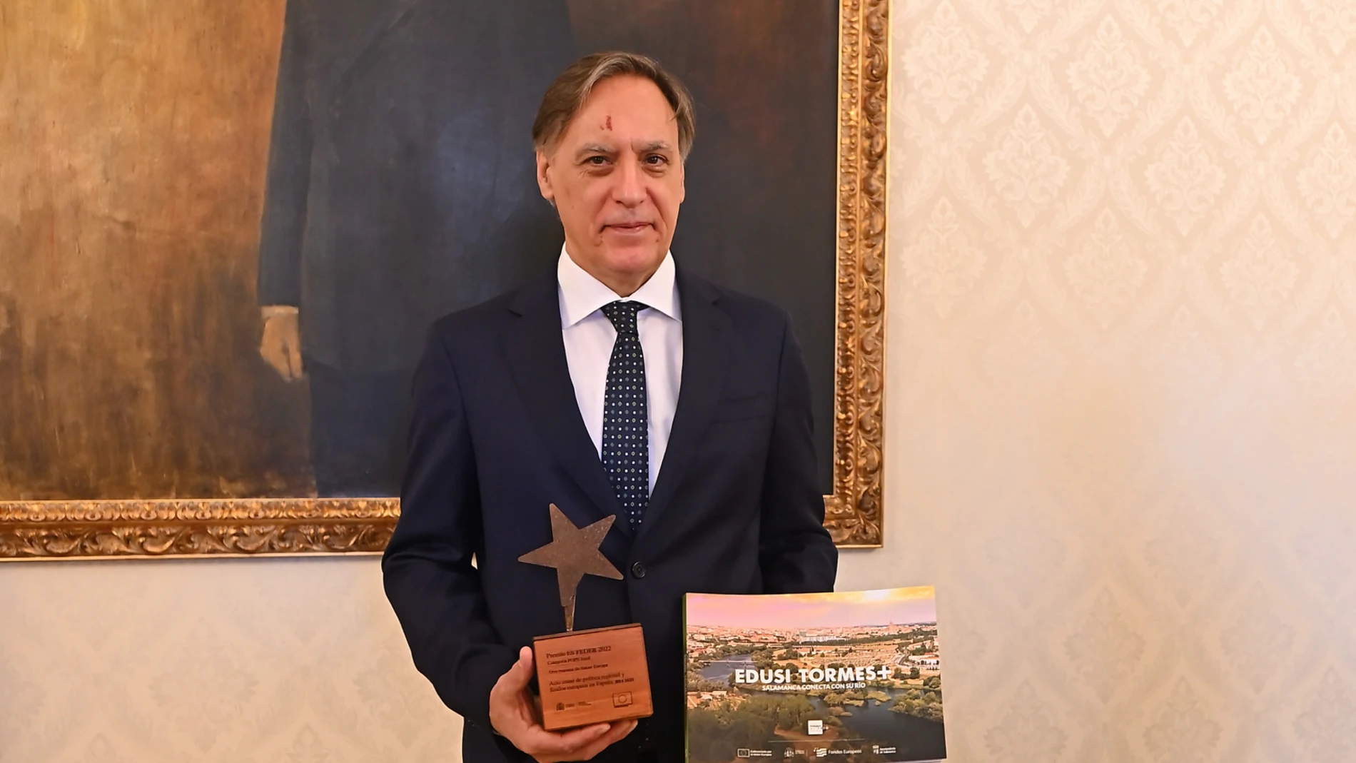 El alcalde de Salamanca, Carlos García Carbayo, hace balance del programa