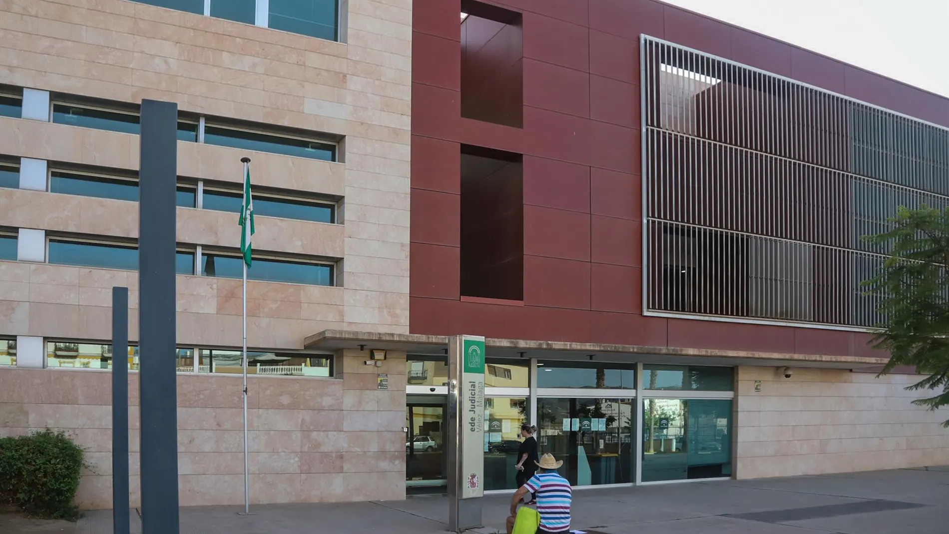 Prisión para el hombre detenido en Vélez-Málaga por apuñalar mortalmente a su madre y herir a su hermano