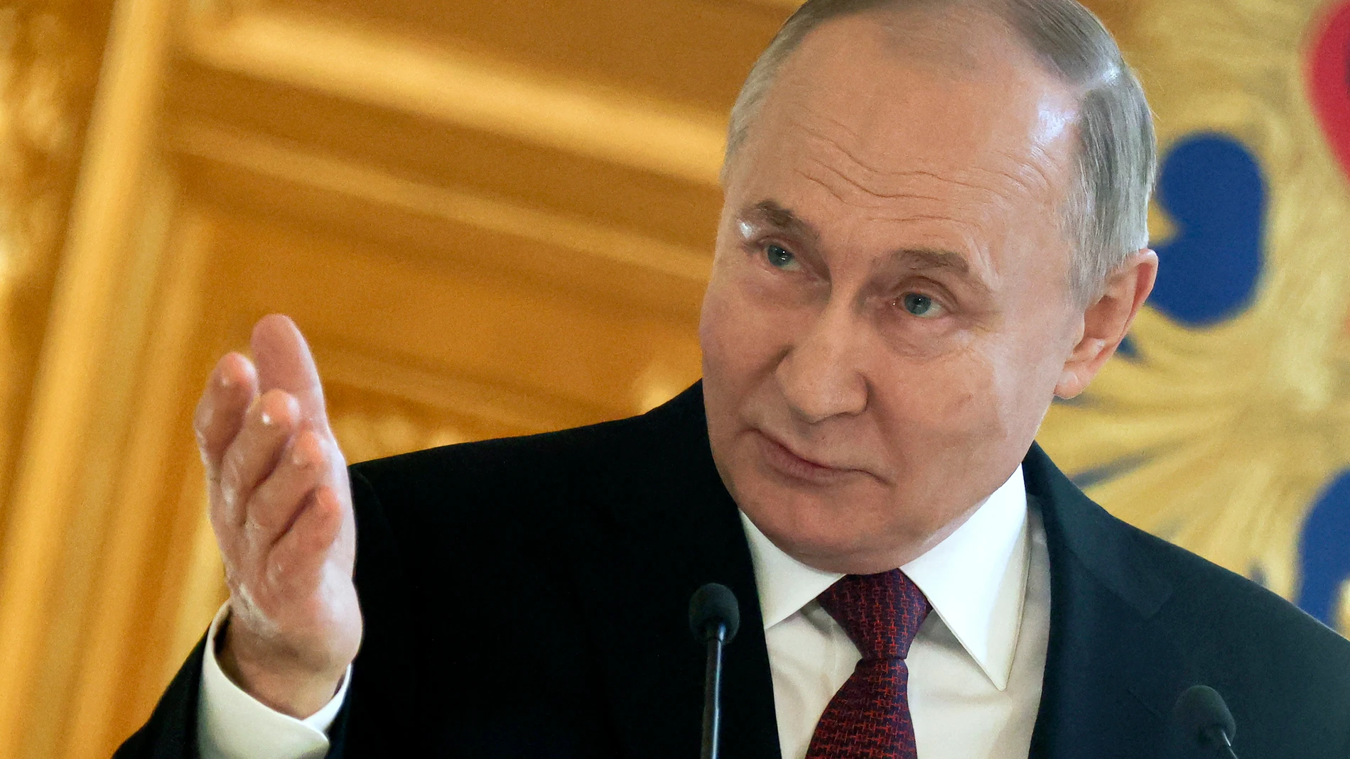 Moscow (Russian Federation), 20/03/2024.- Russian President Vladimir Putin speaks during a meeting with his election agents at the Kremlin in Moscow, Russia, 20 March 2024. Vladimir Putin won over 87 percent of the vote in a three-day ballot. (Rusia, Moscú) EFE/EPA/SERGEI ILNITSKY