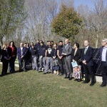 El alcalde de León, José Antonio Diez, la presidenta de Unicef Comité Castilla y León, María Eugenia García Rincón, el director adjunto de FSG, Isidro Rodríguez, y el delegado de Iberdrola en Castilla y León, Miguel Calvo, presentan el programa TándEM