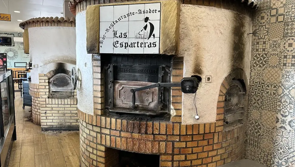 Restaurante - Asador 'Las Esparteras' en Casarrubios del Monte (Toledo)