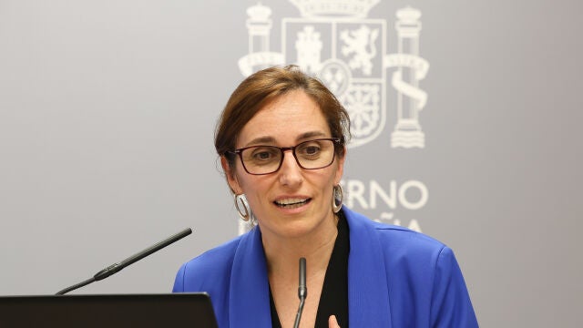 Mónica García 