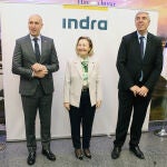 José Antonio Diez junto a Amparo Valcarce y José Vicente de los Mozos