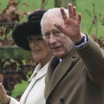 Camilla desvela la “decepción” de Carlos III mientras todos hablan de Kate Middleton