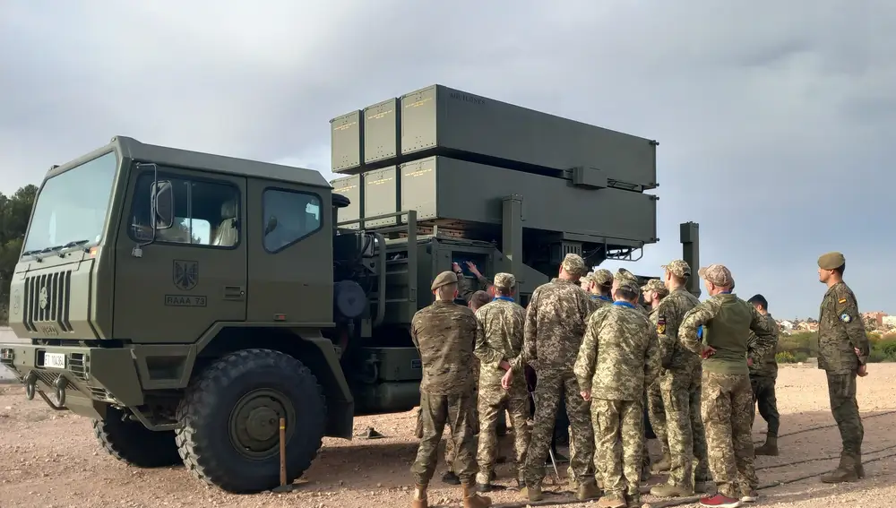 Militares ucranianos durante su formación en España
