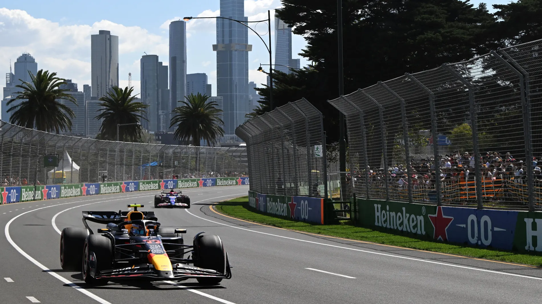 Melbourne (Australia), 22/03/2024.- Sergio Perez of Red Bull Racing (L) in action during Free Practice One ahead of the Formula 1 Australian Grand Prix, at the Albert Park Grand Prix Circuit in Melbourne, Australia, 22 March 2024. EFE/EPA/JOEL CARRETT AUSTRALIA AND NEW ZEALAND OUT