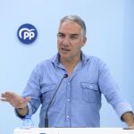 Bendodo dice que Puigdemont se puede presentar a elecciones porque Sánchez "le ha hecho una Ley de Amnistía a su medida"