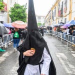 La lluvia apaga el Lunes Santo de Sevilla
