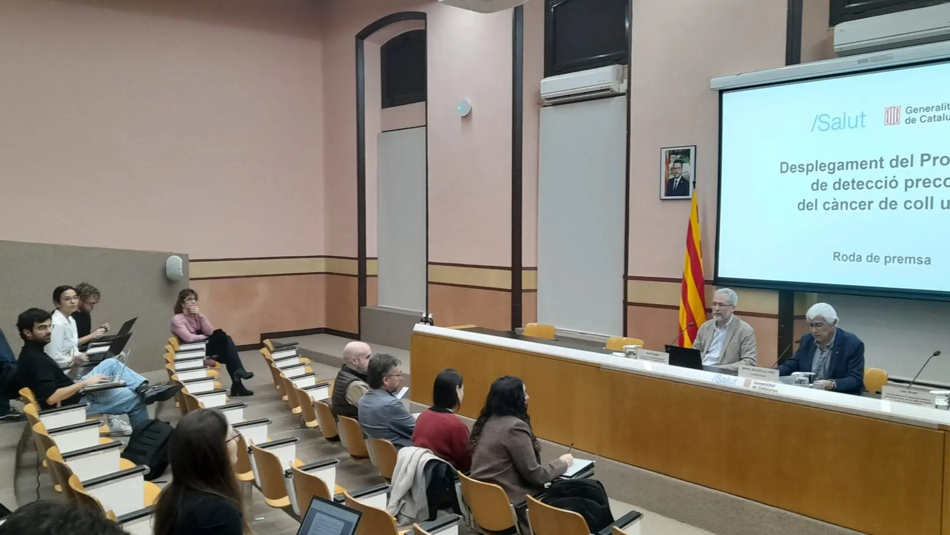 El conseller Balcells presentó el despliegue del Programa de detección precoz del cáncer de cuello de útero junto a Frigola y Bruni