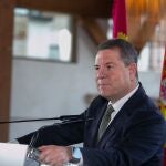 El presidente de Castilla-La Mancha, Emiliano García-Page, asiste a la presentación del hotel ‘Cigarral Santa María’, ubicado en el Cerro del Emperador.