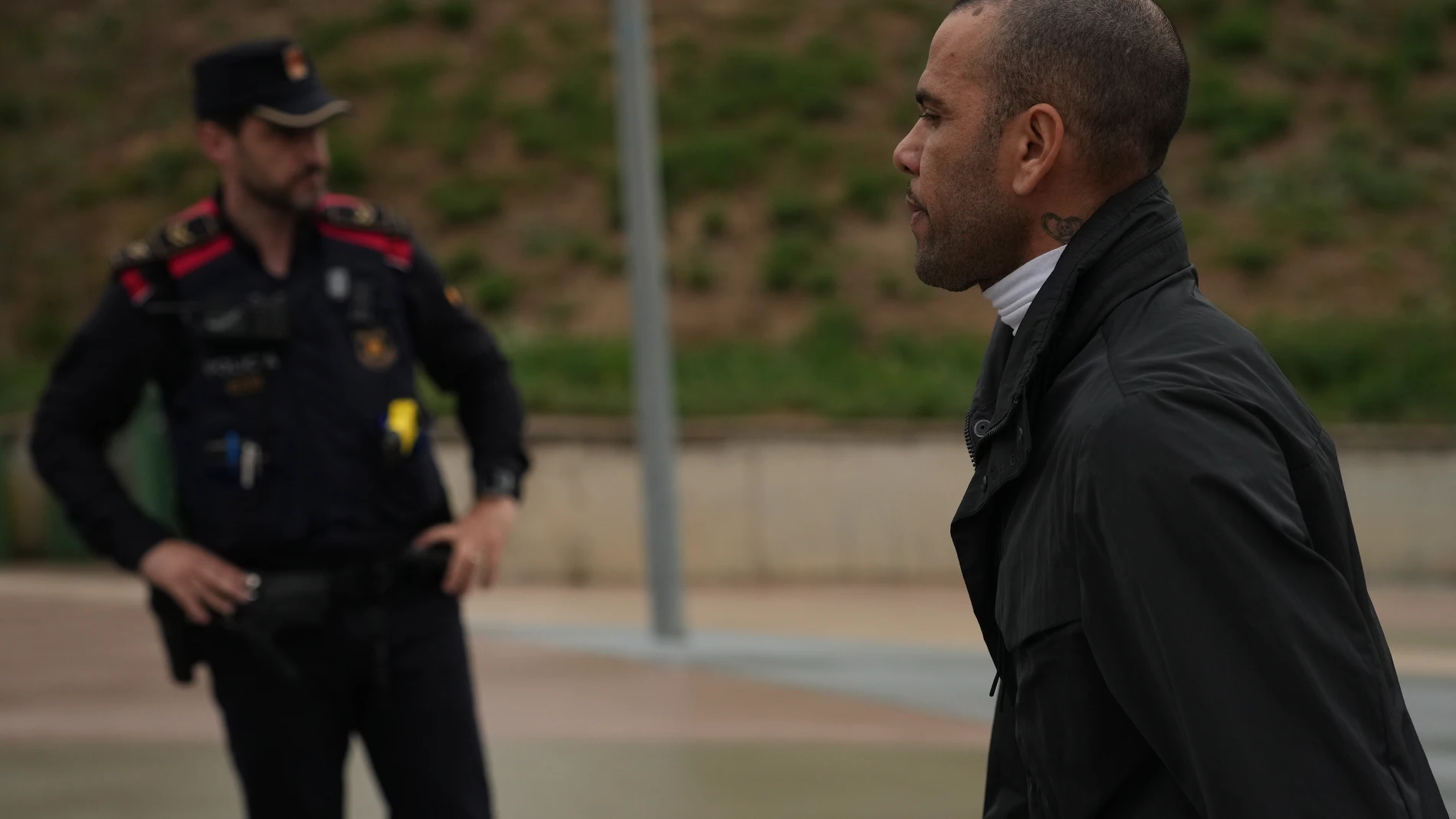 Brazilian soccer star Dani Alves leaves Brians 2 penitentiary center in Sant Esteve Sesrovires, near Barcelona, northeast, Spain, Monday, March 25, 2024. A Spanish court says Dani Alaves has deposited a bail of one million euros required for his release from prison and will also have to hand over his passports while appealing a rape conviction in Barcelona. (AP Photo/Emilio Morenatti)