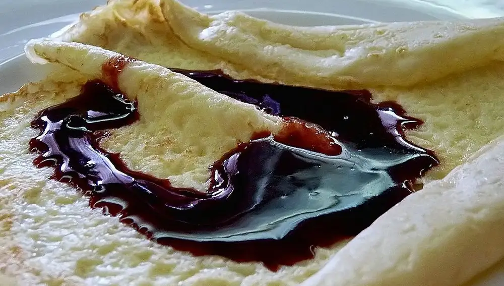 Filloas con mermelada.