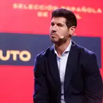 Fútbol.- La RFEF suspende cautelarmente de sus funciones a Albert Luque y a Rubén Rivera