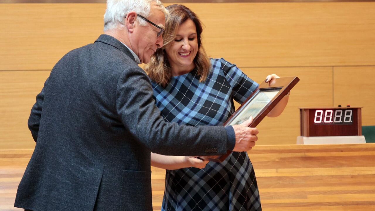 El exalcalde de Valencia Joan Ribó deja de ser edil con el aplauso y ...